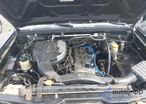 2001 Nissan Frontier Xe from USA, damaged, VIN 1N6DD26S31C366932